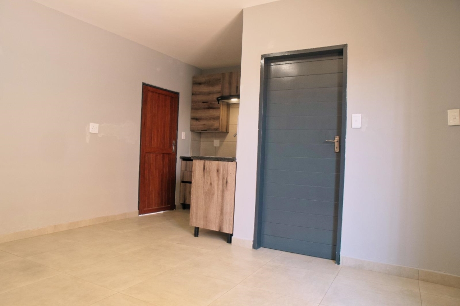 1 Bedroom Property for Sale in Soshanguve KK Gauteng