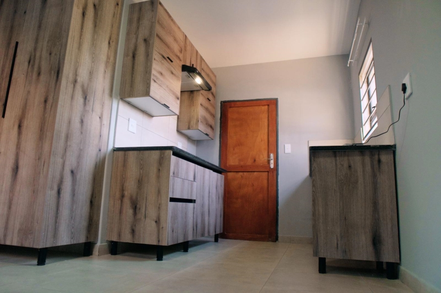 1 Bedroom Property for Sale in Soshanguve KK Gauteng