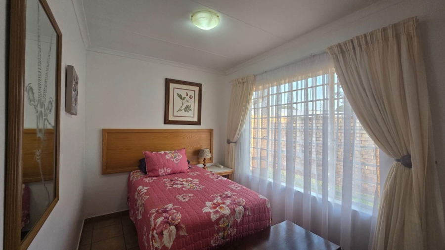3 Bedroom Property for Sale in Annlin Gauteng