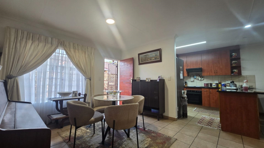 3 Bedroom Property for Sale in Annlin Gauteng