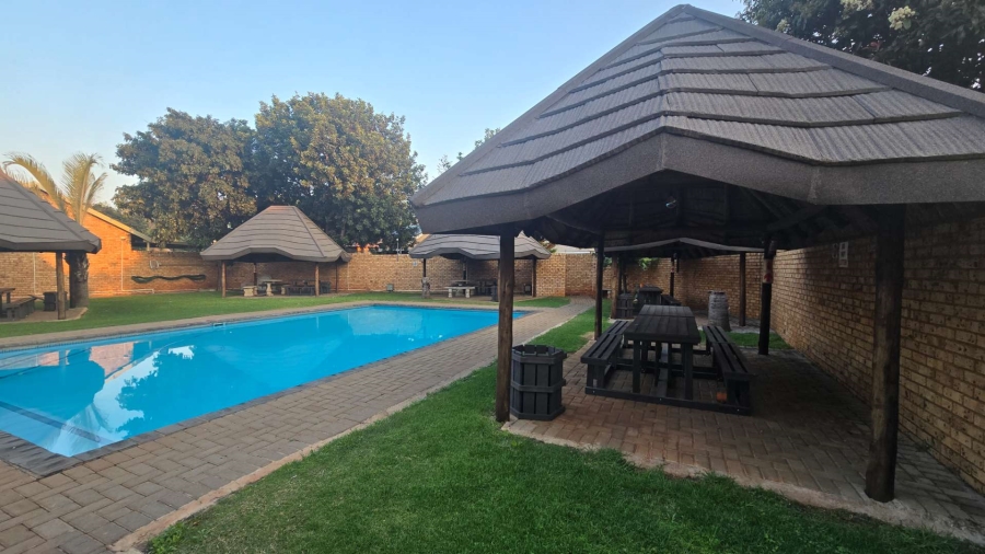 3 Bedroom Property for Sale in Annlin Gauteng