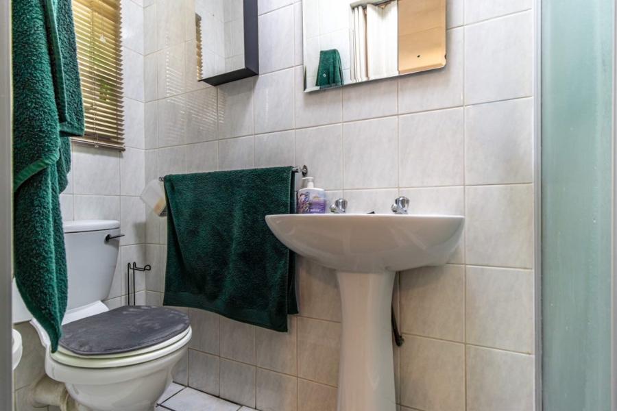 3 Bedroom Property for Sale in Honeydew Ridge Gauteng