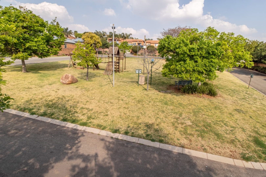 3 Bedroom Property for Sale in Honeydew Ridge Gauteng
