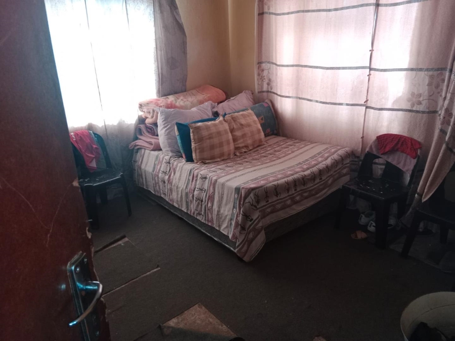 2 Bedroom Property for Sale in Tokoza Gauteng