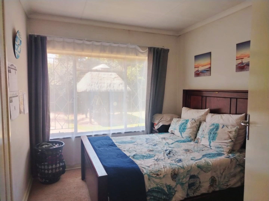 4 Bedroom Property for Sale in Allen Grove Gauteng
