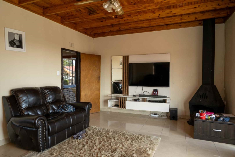 4 Bedroom Property for Sale in Silverfields Gauteng