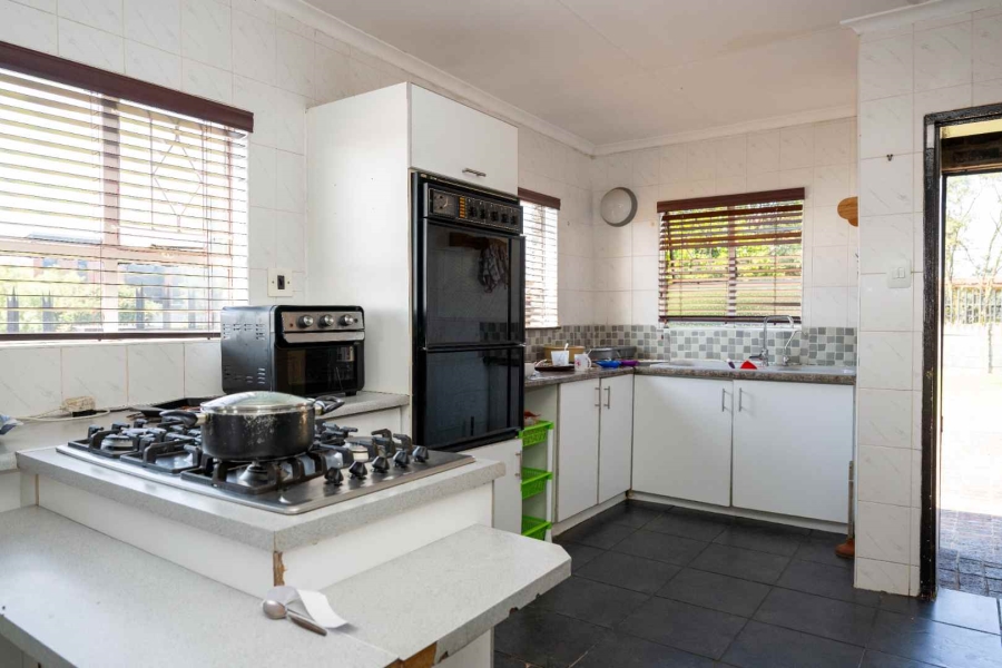 4 Bedroom Property for Sale in Silverfields Gauteng