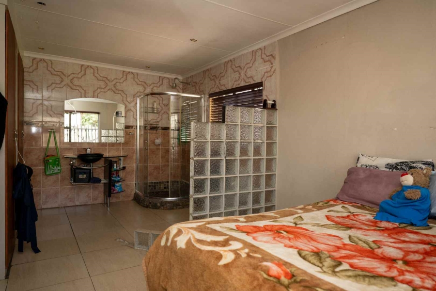 4 Bedroom Property for Sale in Silverfields Gauteng