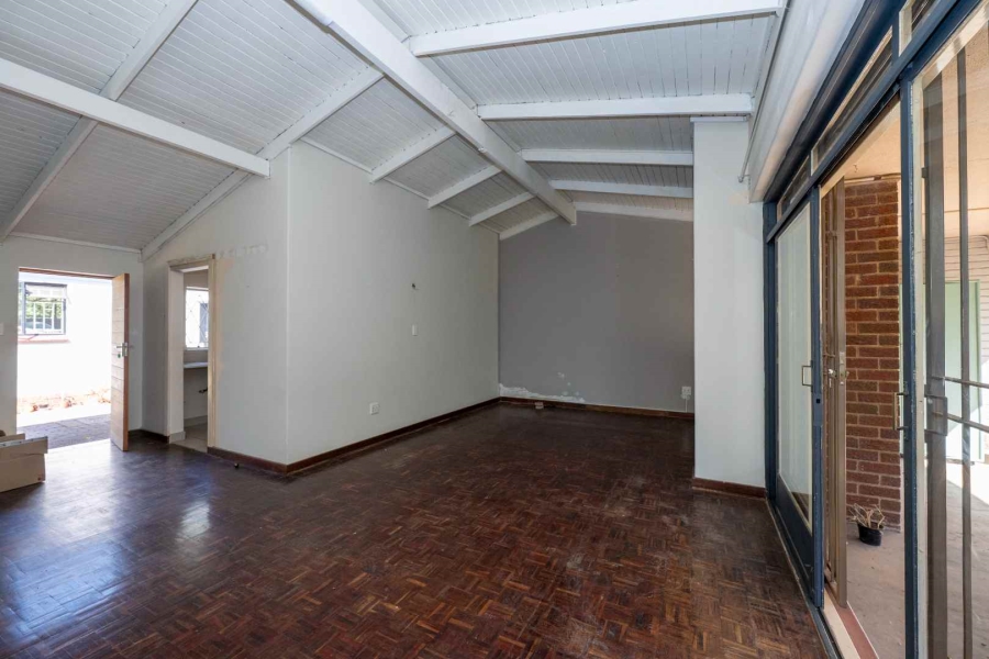 3 Bedroom Property for Sale in Kilner Park Gauteng