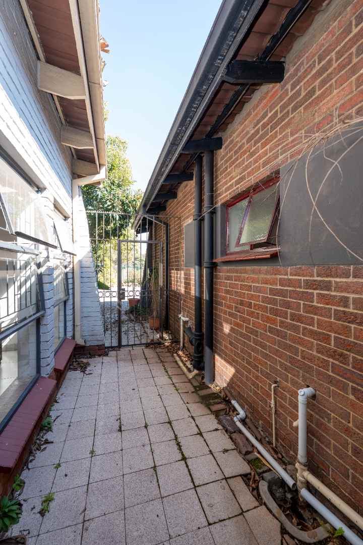 3 Bedroom Property for Sale in Kilner Park Gauteng