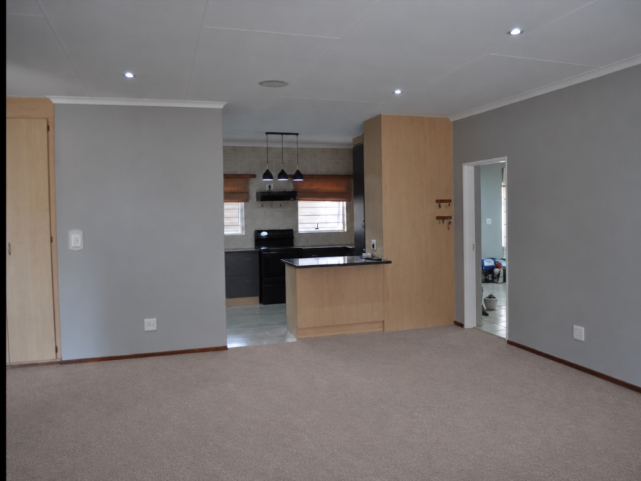 2 Bedroom Property for Sale in Willow Park Gauteng