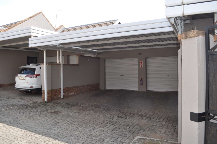 2 Bedroom Property for Sale in Willow Park Gauteng