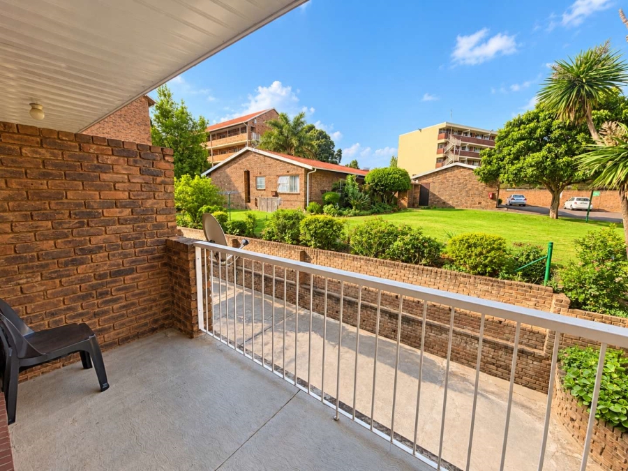 To Let 2 Bedroom Property for Rent in Horizon View Gauteng