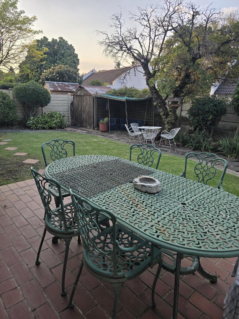 2 Bedroom Property for Sale in Albertsdal Gauteng