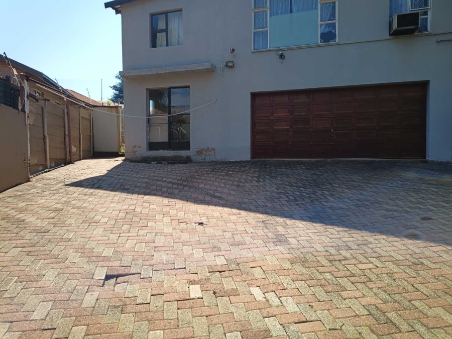 3 Bedroom Property for Sale in Mondeor Gauteng