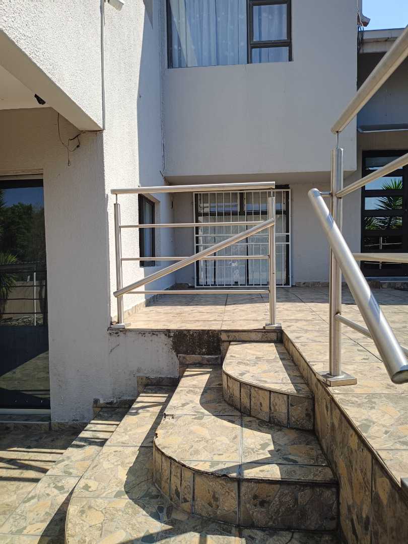 3 Bedroom Property for Sale in Mondeor Gauteng