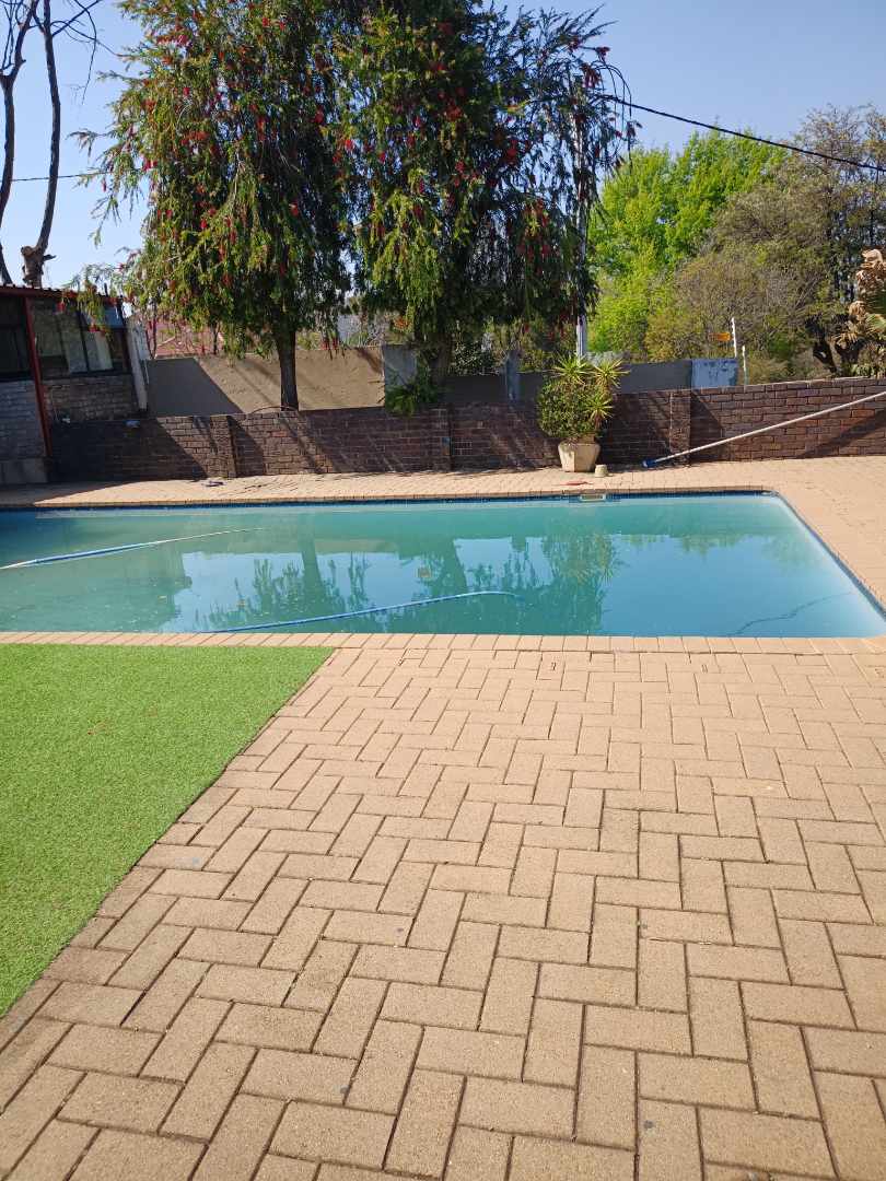 3 Bedroom Property for Sale in Mondeor Gauteng