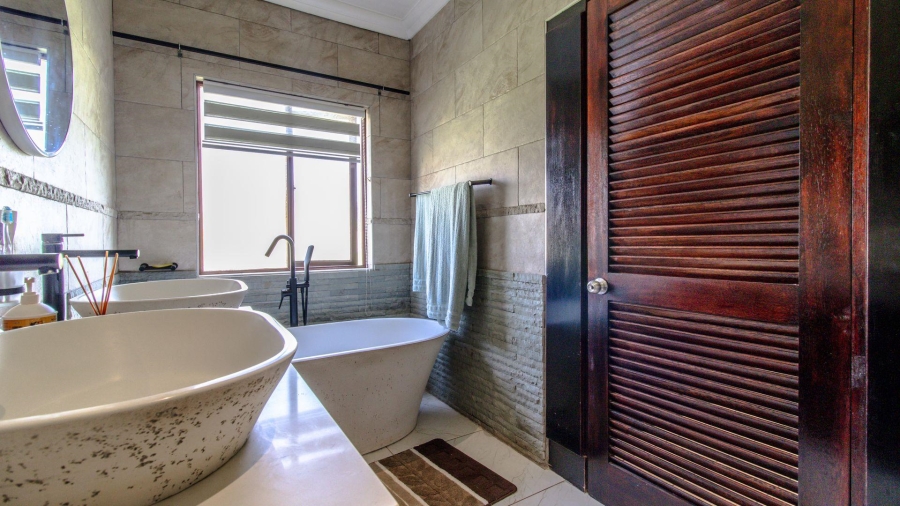 4 Bedroom Property for Sale in Henley on Klip Gauteng