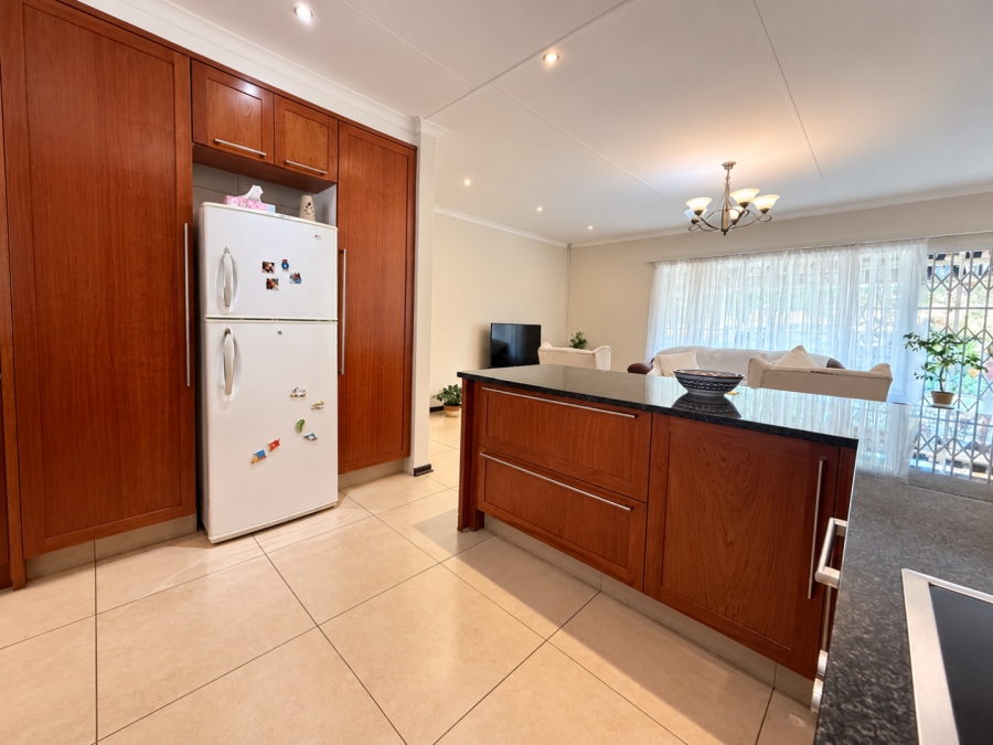 2 Bedroom Property for Sale in Glenvista Gauteng