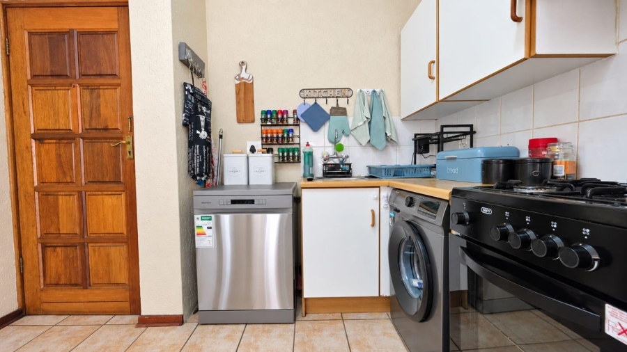 2 Bedroom Property for Sale in New Redruth Gauteng