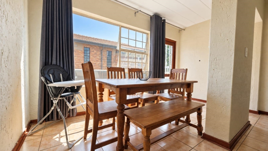 2 Bedroom Property for Sale in New Redruth Gauteng