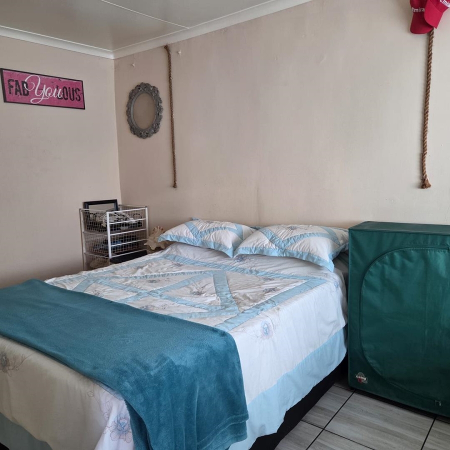 4 Bedroom Property for Sale in Tulisa Park Gauteng