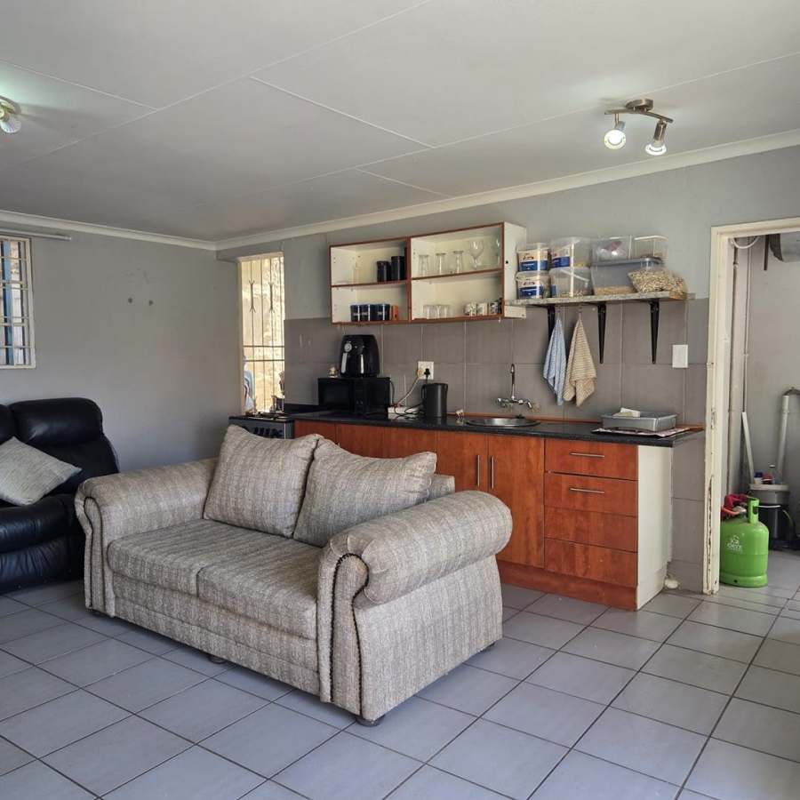 4 Bedroom Property for Sale in Tulisa Park Gauteng