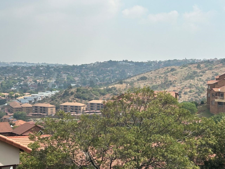 2 Bedroom Property for Sale in Winchester Hills Gauteng