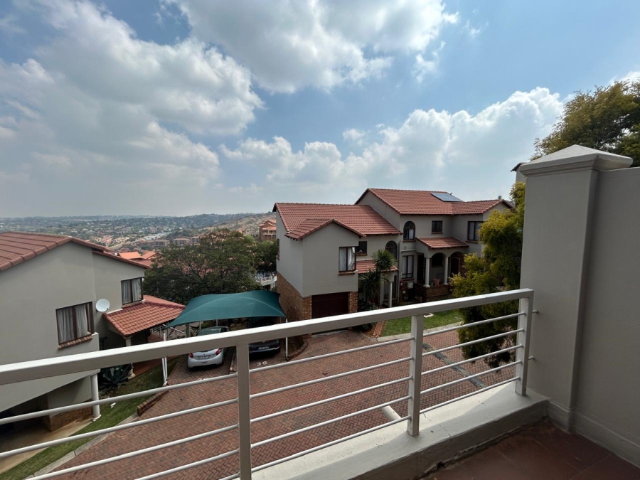 2 Bedroom Property for Sale in Winchester Hills Gauteng