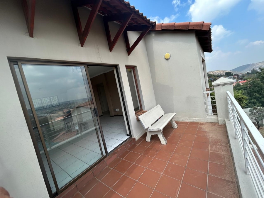 2 Bedroom Property for Sale in Winchester Hills Gauteng