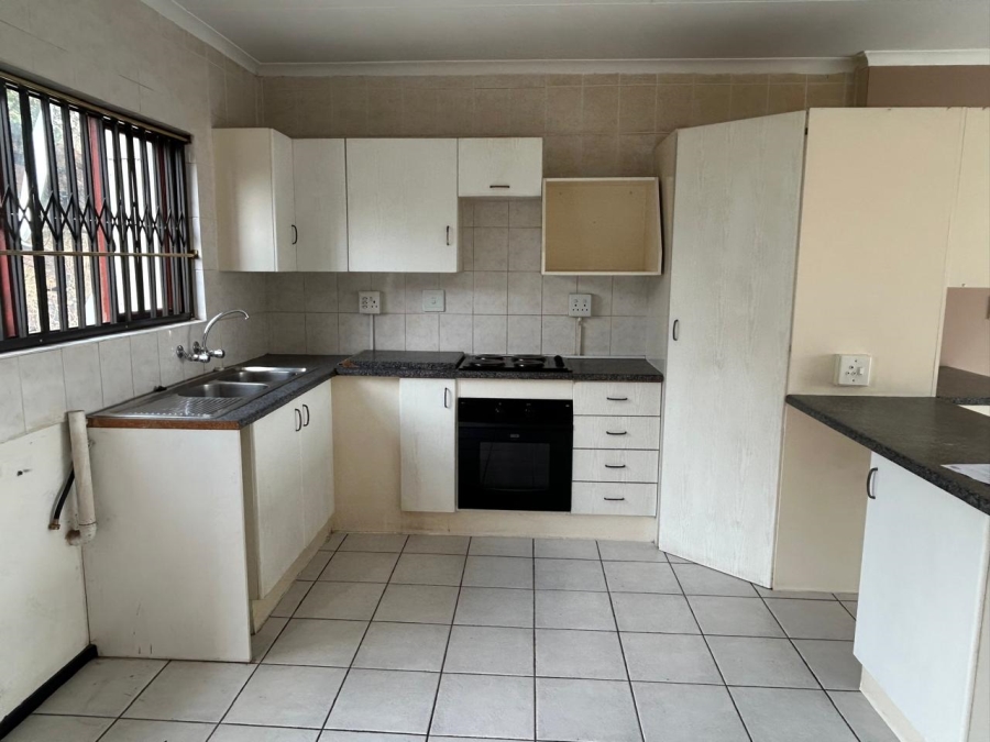 2 Bedroom Property for Sale in Winchester Hills Gauteng