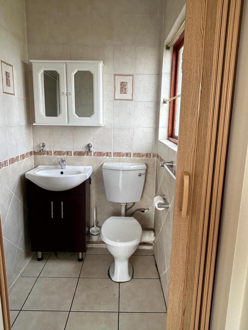 2 Bedroom Property for Sale in Winchester Hills Gauteng