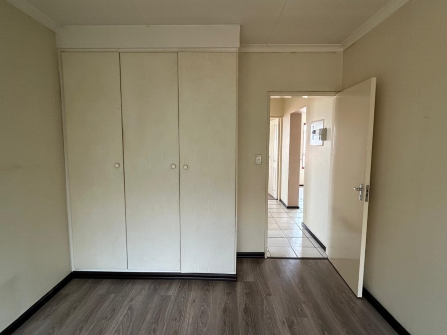 2 Bedroom Property for Sale in Winchester Hills Gauteng