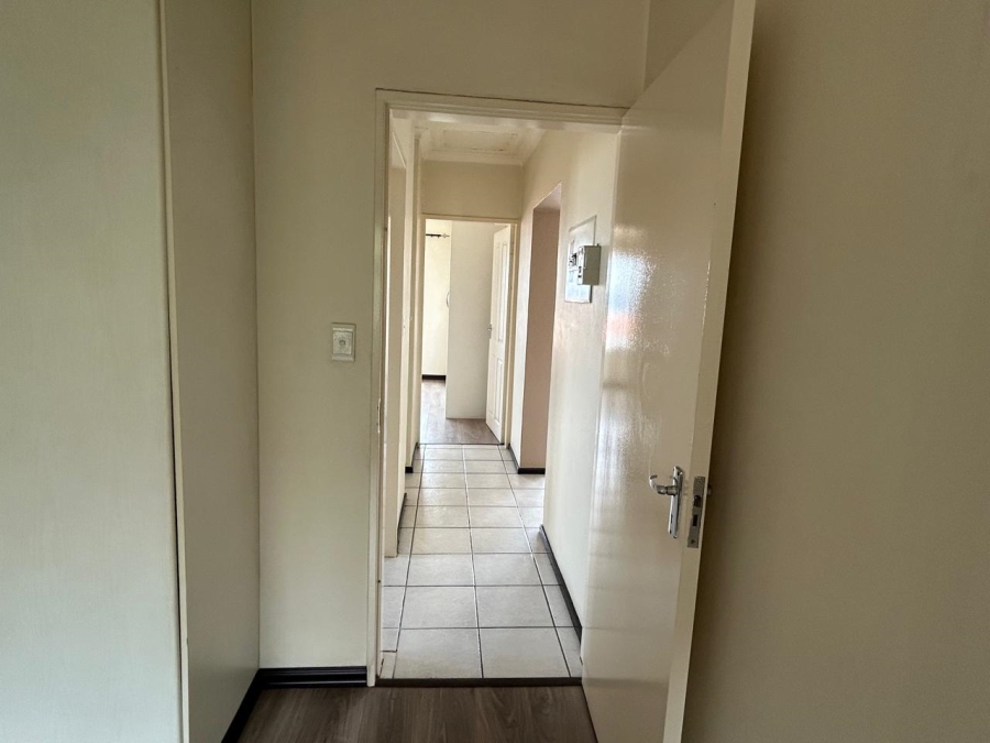 2 Bedroom Property for Sale in Winchester Hills Gauteng