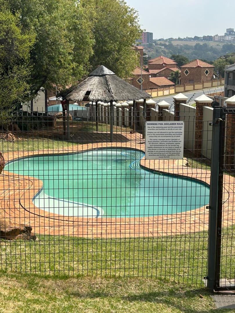 2 Bedroom Property for Sale in Winchester Hills Gauteng