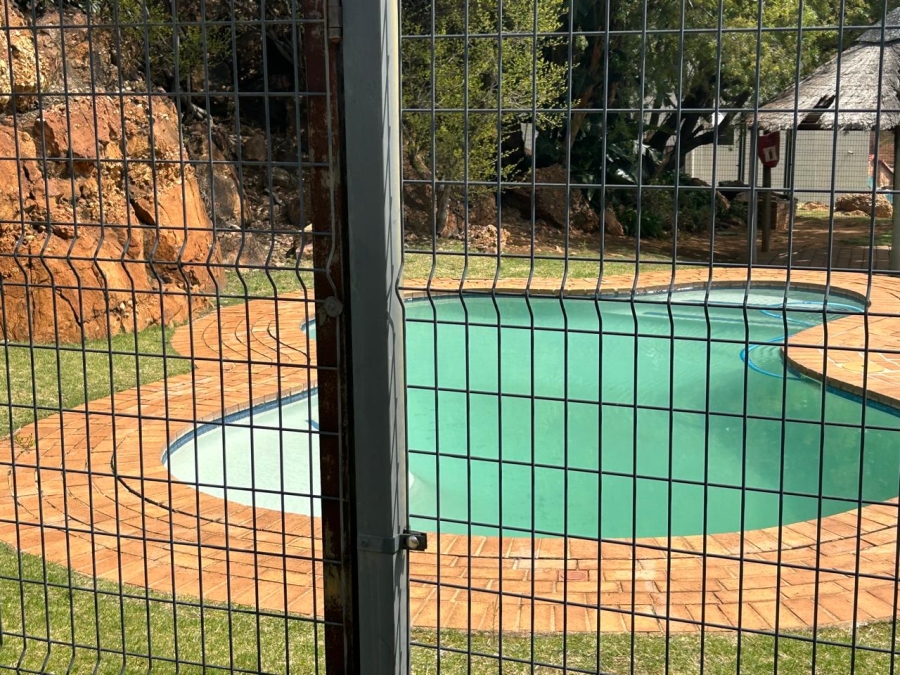 2 Bedroom Property for Sale in Winchester Hills Gauteng