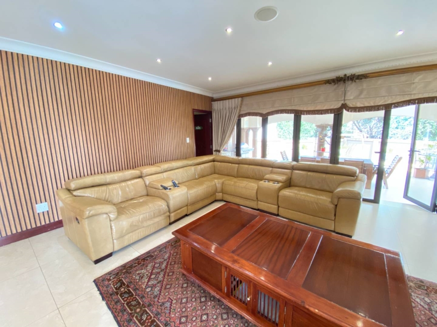 5 Bedroom Property for Sale in Aspen Hills Gauteng