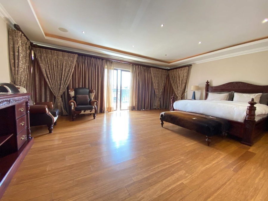 5 Bedroom Property for Sale in Aspen Hills Gauteng