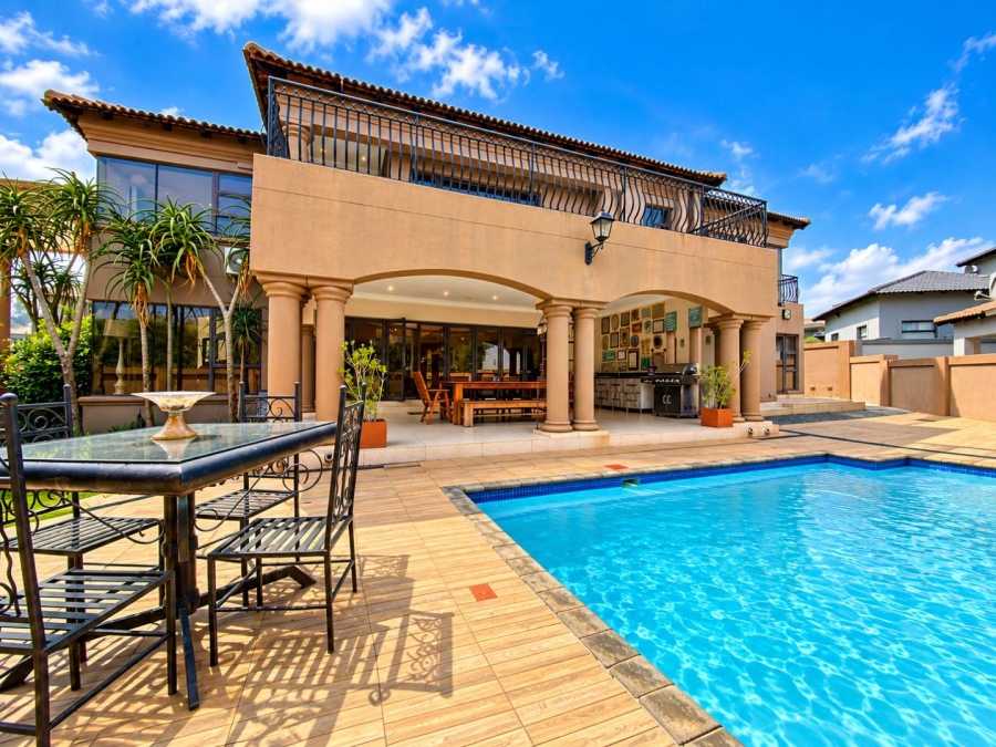 5 Bedroom Property for Sale in Aspen Hills Gauteng