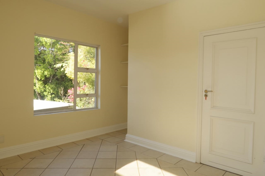 To Let 4 Bedroom Property for Rent in Dainfern Golf Estate Gauteng