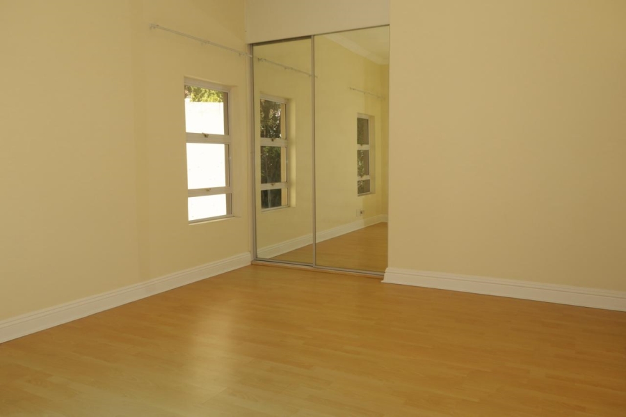 To Let 4 Bedroom Property for Rent in Dainfern Golf Estate Gauteng