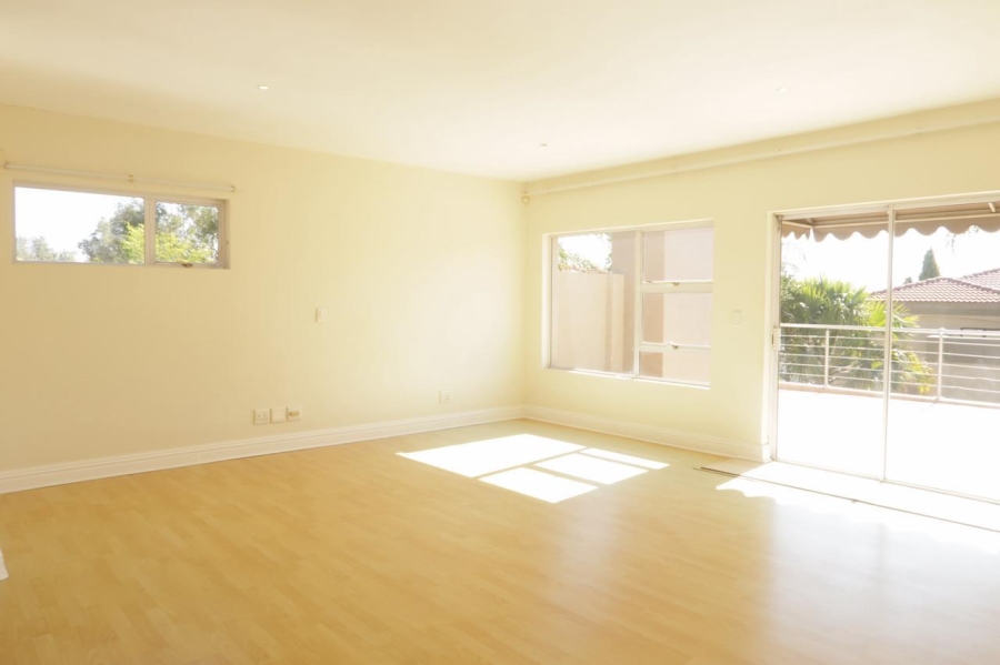 To Let 4 Bedroom Property for Rent in Dainfern Golf Estate Gauteng