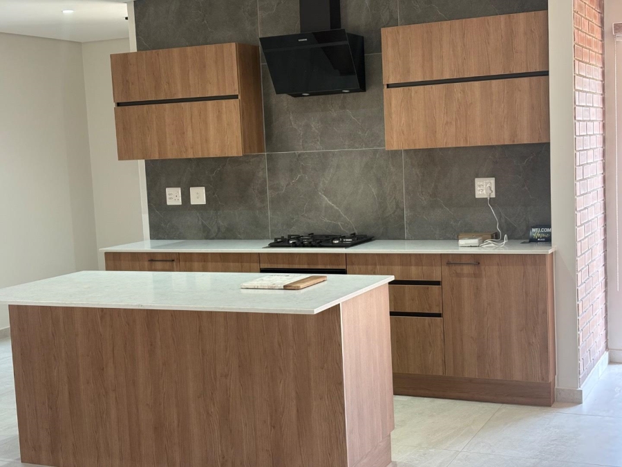 To Let 2 Bedroom Property for Rent in Carlswald Gauteng
