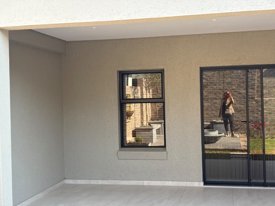 To Let 2 Bedroom Property for Rent in Carlswald Gauteng