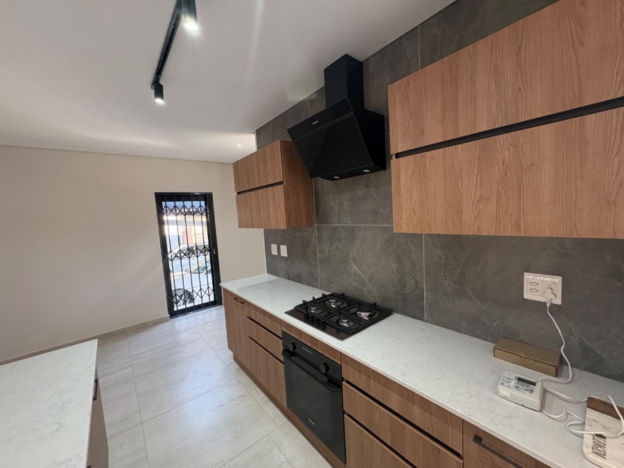 To Let 2 Bedroom Property for Rent in Carlswald Gauteng