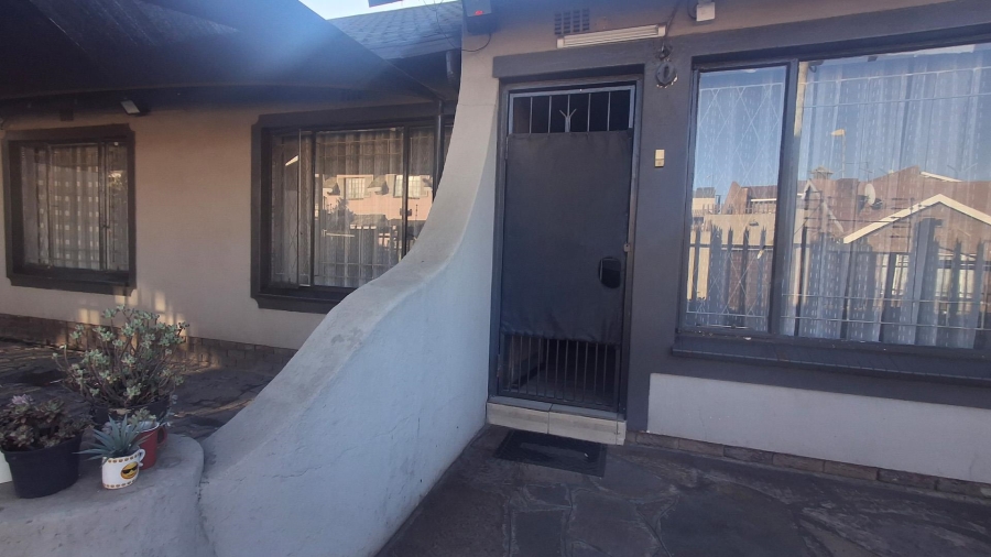 3 Bedroom Property for Sale in Actonville Gauteng