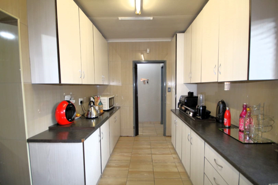 3 Bedroom Property for Sale in Actonville Gauteng