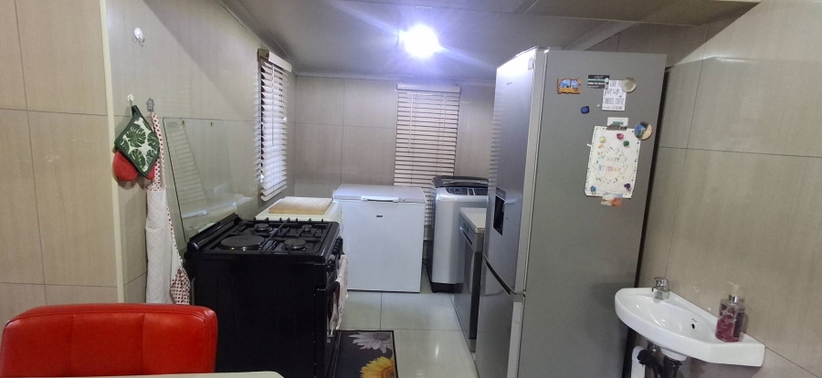 3 Bedroom Property for Sale in Actonville Gauteng