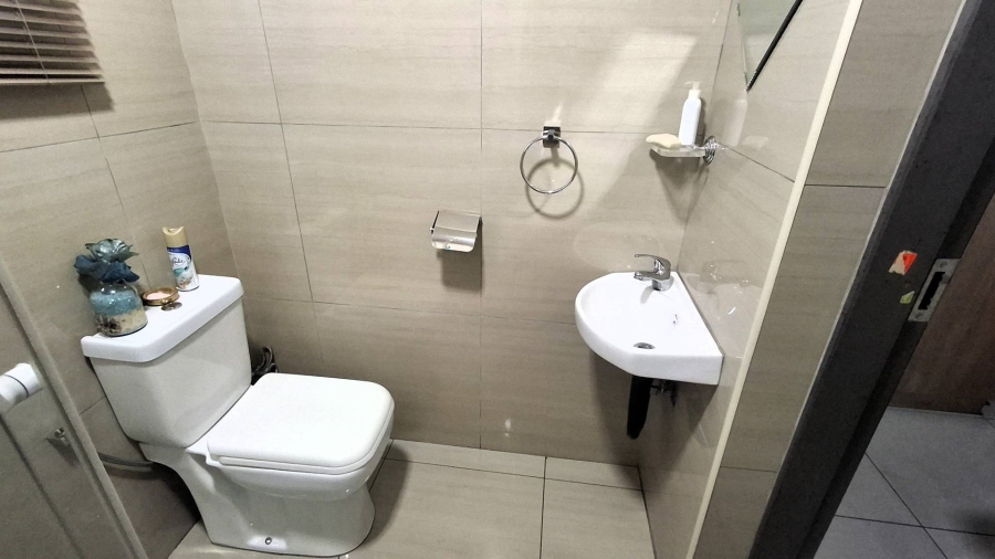 3 Bedroom Property for Sale in Actonville Gauteng