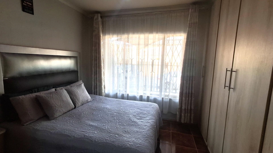 3 Bedroom Property for Sale in Actonville Gauteng